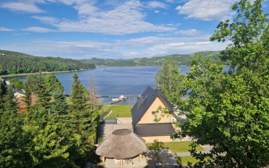 Dom z zabudowie bliźniaczej – Znamirowice