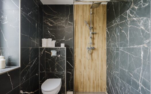 Zamieszkaj w jednym mieszkaniu a trzy wynajmij