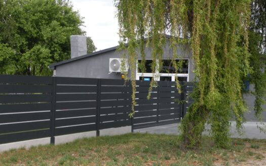 Sprzedam, zamienię działkę wraz z domem i garażem