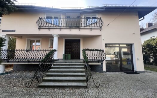 Wyjątkowa Dom Anin gotowa inwestycja z najemcą