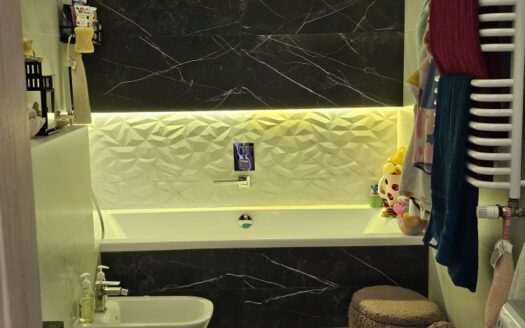 Sprzedam mieszkanie trzypokojowe Wrocław Żerniki