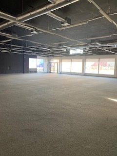 Lokal handlowy 455 m2. do wynajęcia