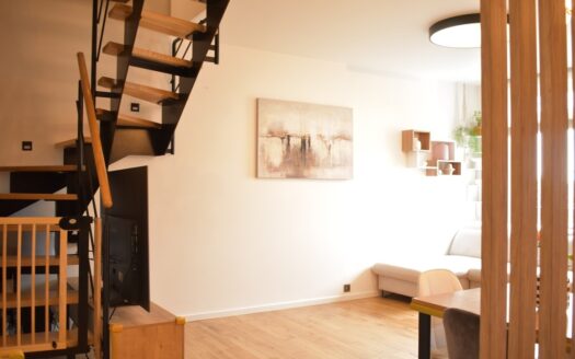 Nowoczesne dwupoziomowe mieszkanie 90 m² + garaż