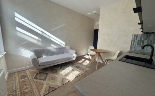 Komfortowe 2-pokoje w zrewitalizowanej kamienicy