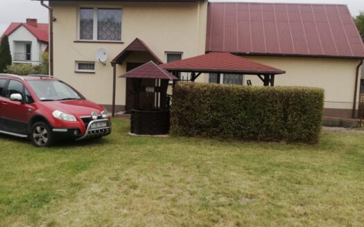 Dom wolnostojący na wsi