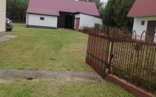 Dom wolnostojący na wsi