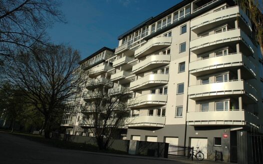 WYJĄTKOWE MIESZKANIE W SERCU ŁODZI – OD ZARAZ!