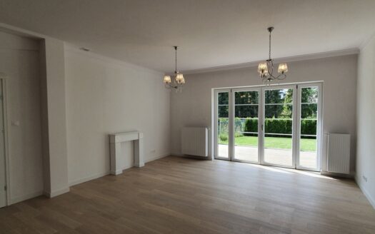 Wynajmę dom z ogrodem i furtką do lasu Kabackiego