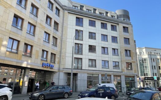 Lokal Handlowo- Usługowy -Biurowy Garbary 74