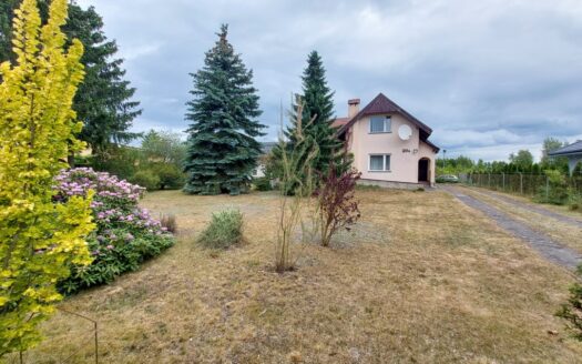 Dom wolnostojący nad Jęziorem Miedwie