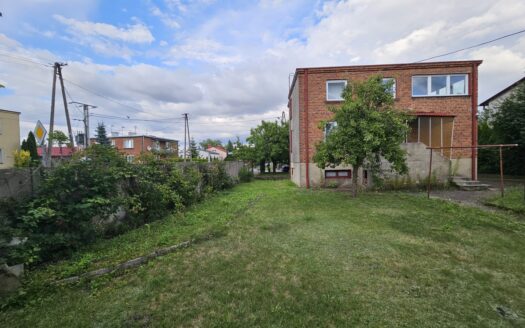 Dom z potencjałem – 7 pokoi – świetna lokalizacja!