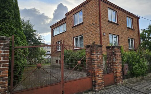 Dom z potencjałem – 7 pokoi – świetna lokalizacja!