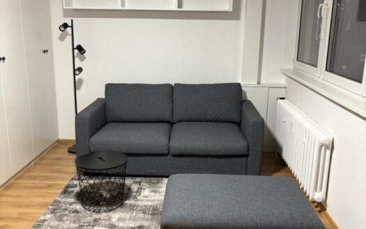 Wynajmę kawalerkę po remoncie blisko Rynku