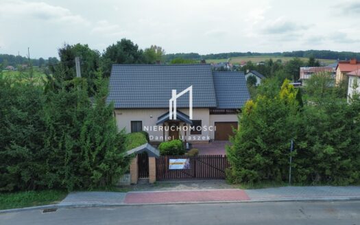 DOM W DĘBOWCU Z DZIAŁKĄ 11,5AR !