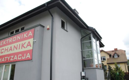 Warsztat samochodowy Budynek usługowo-mieszkalny