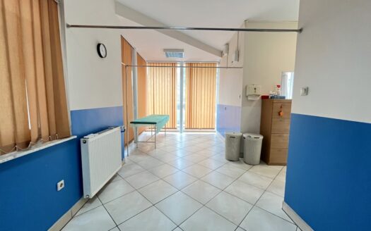 Lokal 64 m2 plus rejestracja pod gabinety medyczne