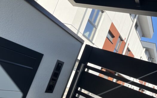 Dom do wykończenia pod firmę lub do zamieszkania