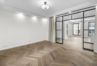 Mokotowska – Nowoczesna nadbudowa – 30 m2 taras
