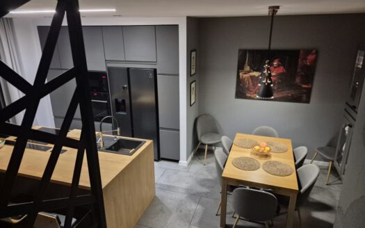 Sprzedam dom o powierzchni 120 m2 5 sypialni