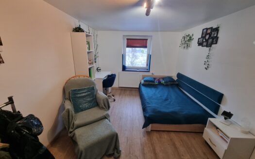 Dom w zabudowie szeregowej w Mołstowie