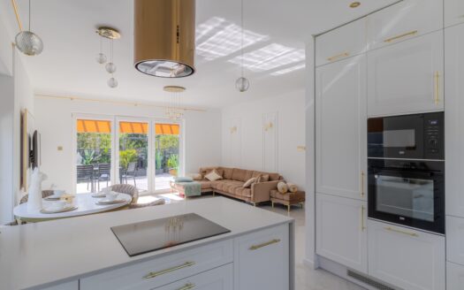 Komfortowy, stylowy dom przy lesie-Okazyjna cena!