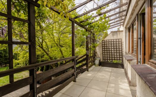 Dom w Poznaniu -7 pokoi, garaż, piwnica, ogród