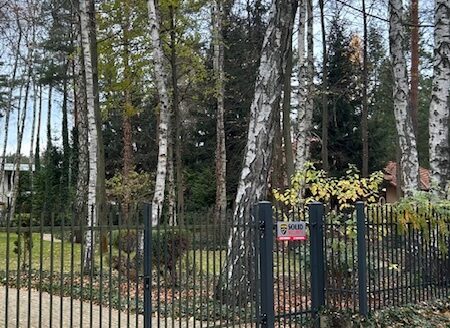 MAGDALENKA 1900m2 piękna działka bud. z mediami