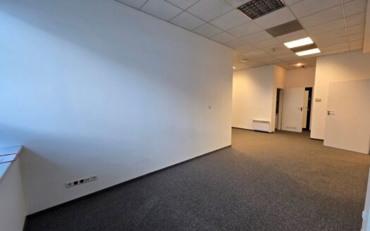 Lokal biurowy na I piętrze