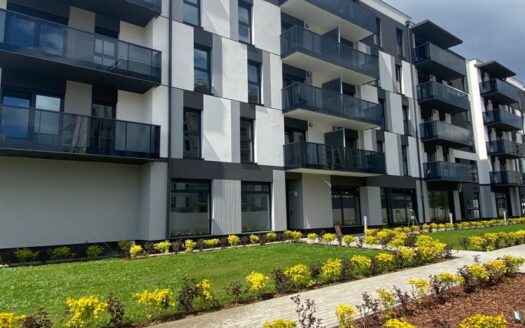 Mieszkanie w nowym bloku przy ulicy Rynkowej.