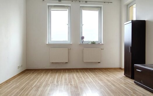 Mieszkanie 2 pokojowe, dwa balkony, osobna kuchnia