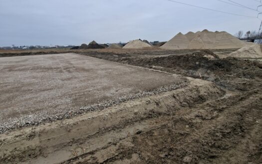 Działka przemysłowa utwardzona