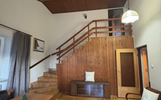 Piękny kameralny dom w Józefowie