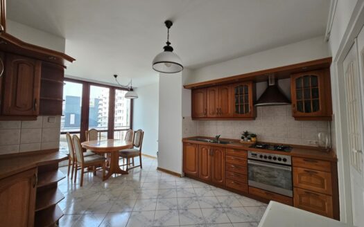 70 m² przy Sadyba Best Mall | Mieszkanie lub biuro